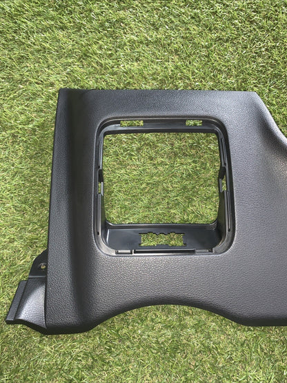 RIVESTIMENTO INFERIORE PANNELLO DI MONTAGGIO KIA SPORTAGE 2023 84750-R2000