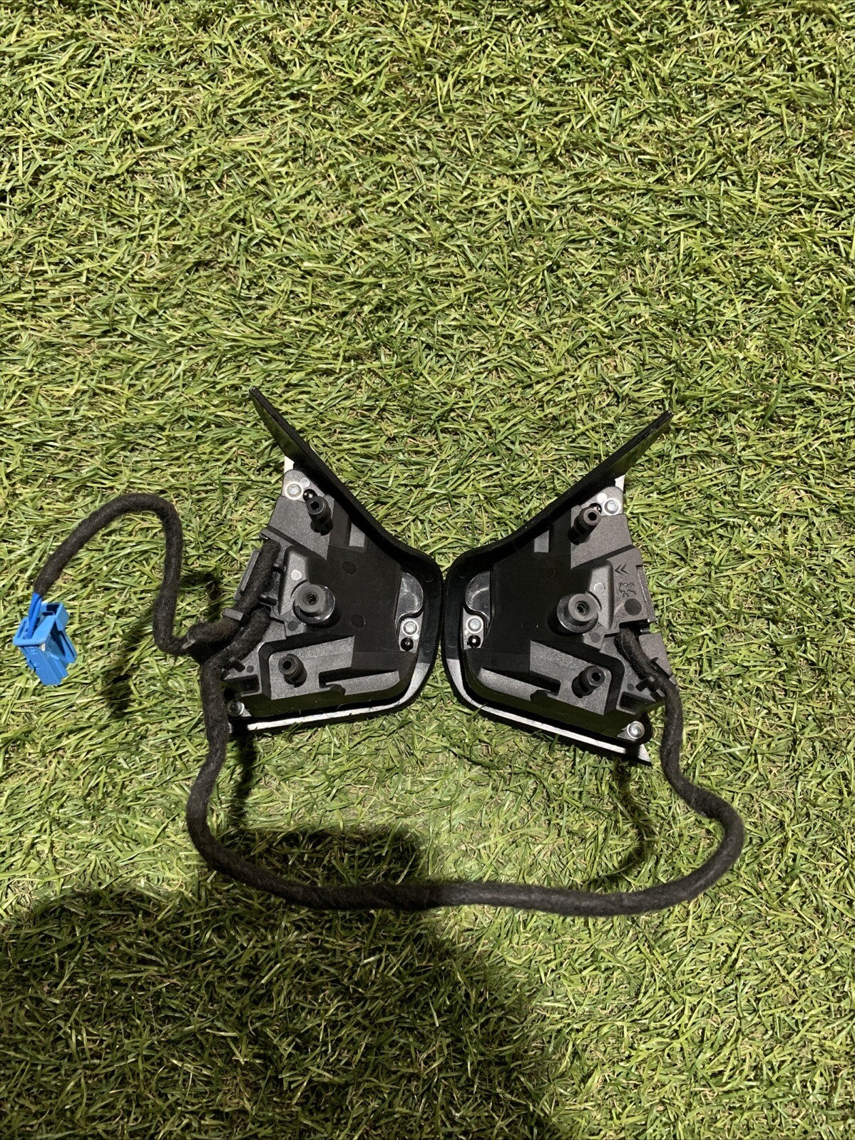 Comandi Al Volante Peugeot 308 2016 98084115XU