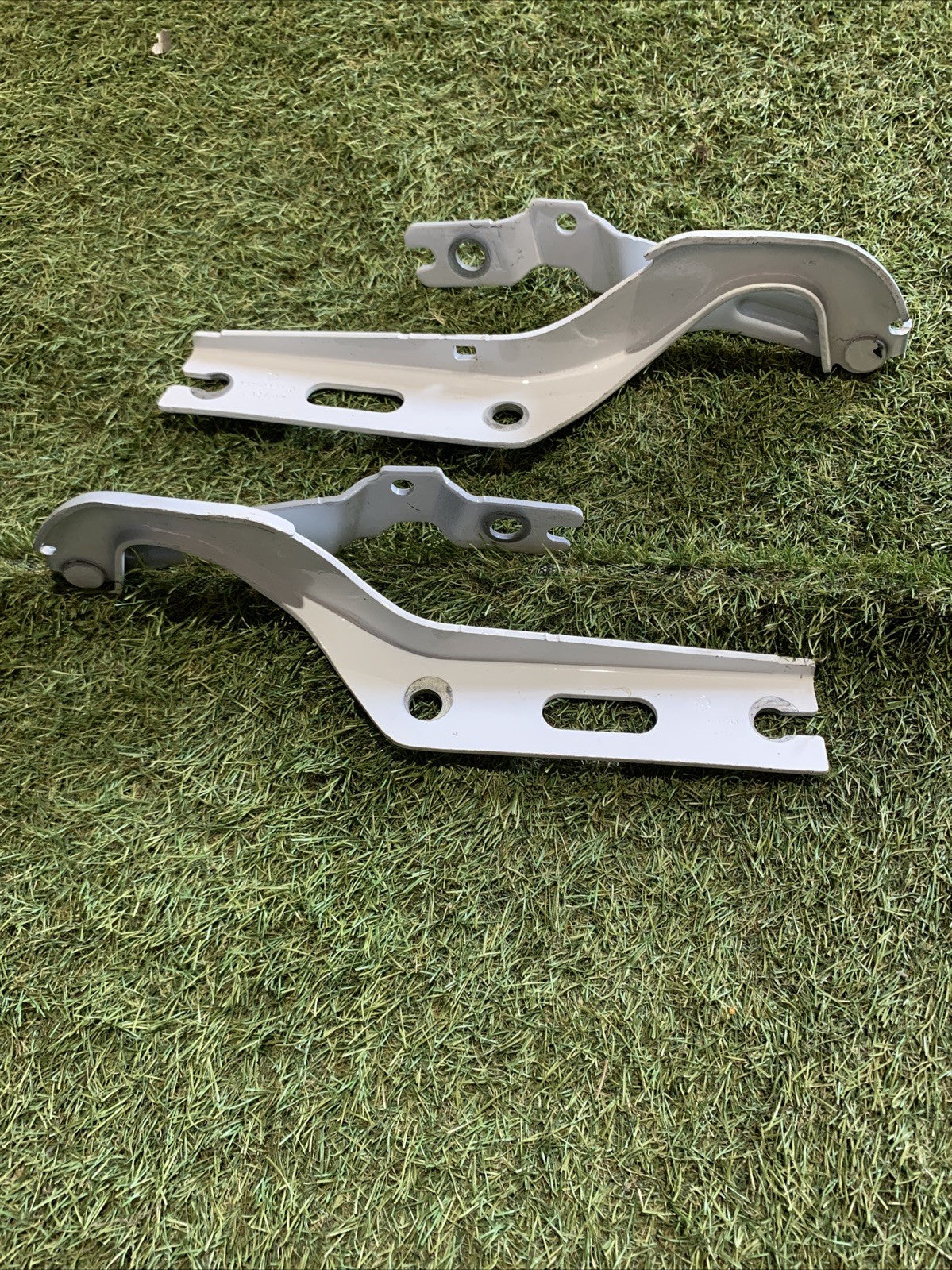 Cerniere Cofano Anteriore DX-SX Volkswagen Polo 2024