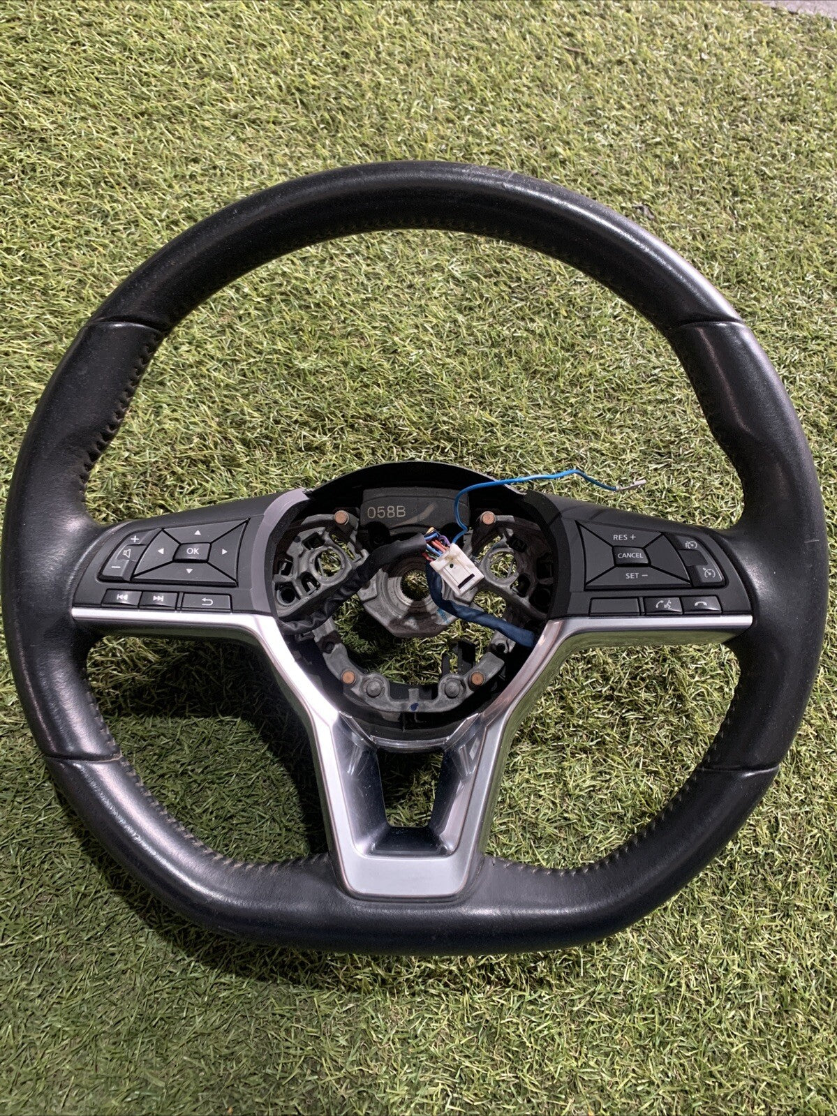 VOLANTE NISSAN Qashqai Serie 48430HV05C (14)