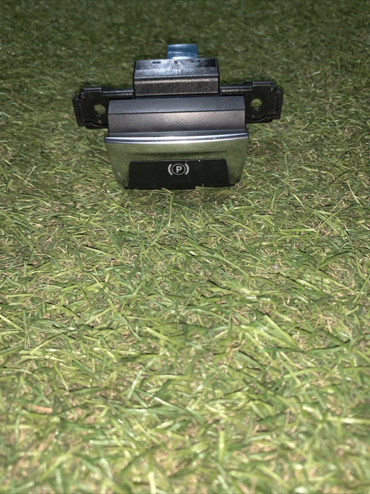 Pulsante Freno Di Stazionamento Peugeot 308 2016 96785851