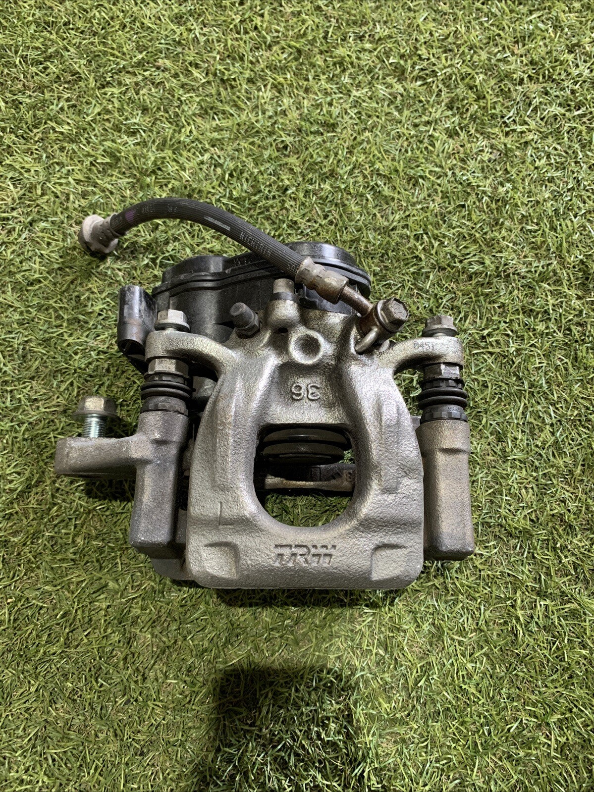 440114EA0A PINZA FRENO POSTERIORE SINISTRA ELETTRICA RENAULT KADJAR 2018