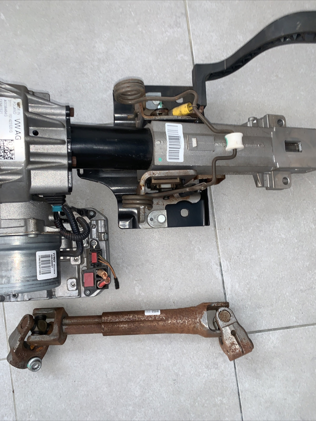 PIANTONE STERZO ELETTRICO SERVOSTERZO VOLKSWAGEN UP SKODA CITIGO 2014 6R1909144R