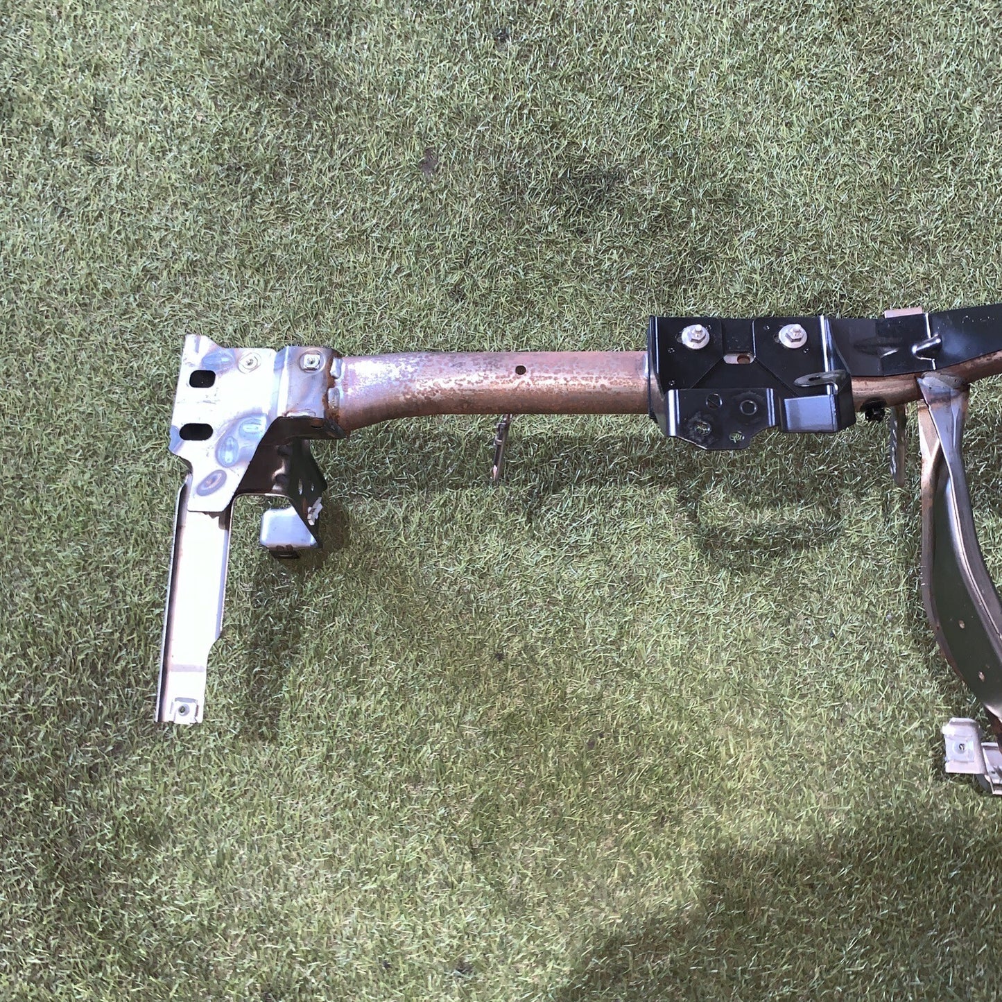 Traversa Sostegno Cruscotto Volkswagen Golf 6 2.0 3 PORTE 5K1857017E