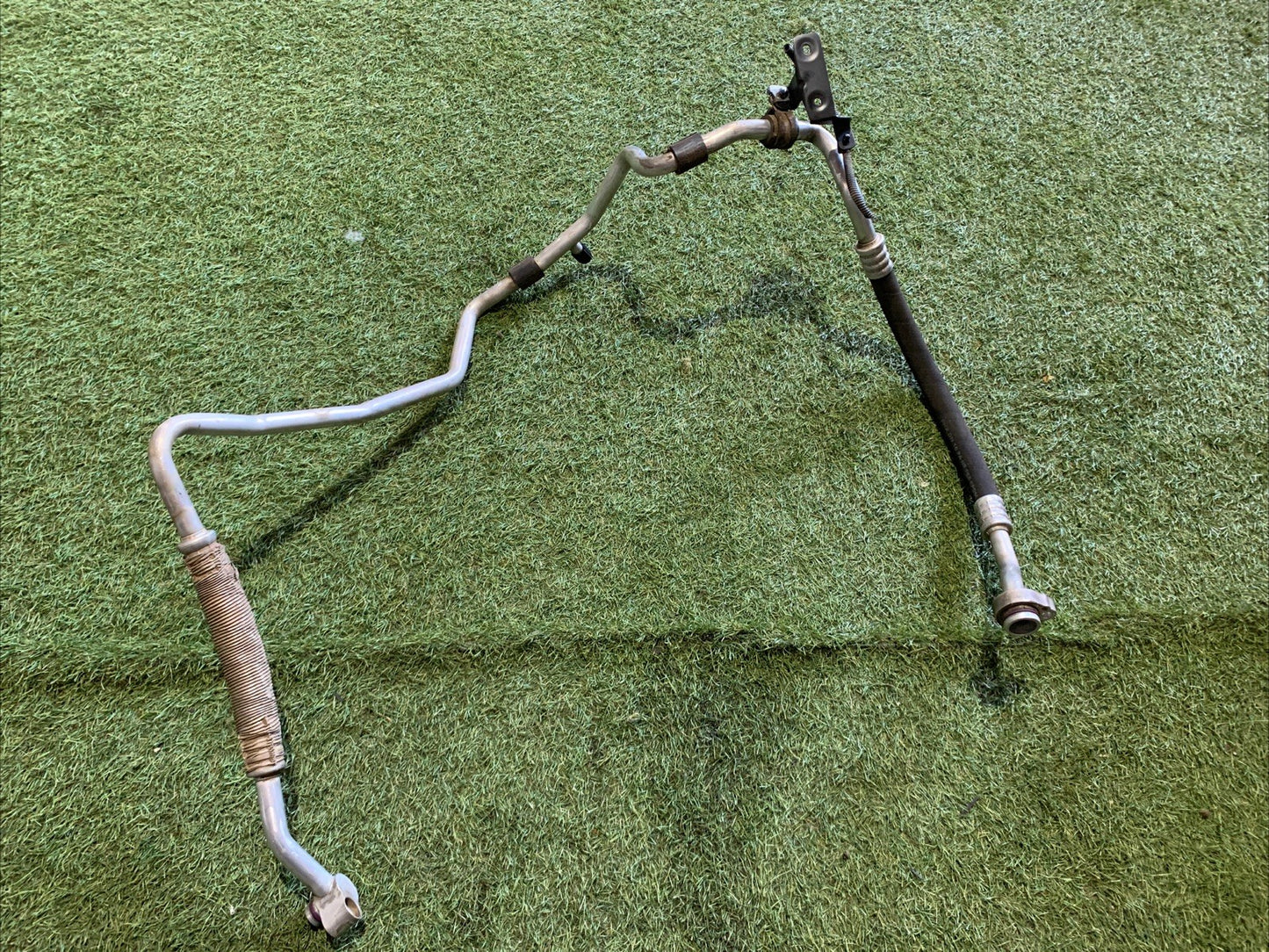 Tubo Aria Condizionata Audi A3 8P 2008 2.0 Diesel 1K0820743FA