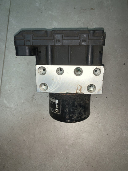 CENTRALINA POMPA ABS VOLKSWAGEN GOLF 4 LUPO AUDI A3 8L, 1J0907379G