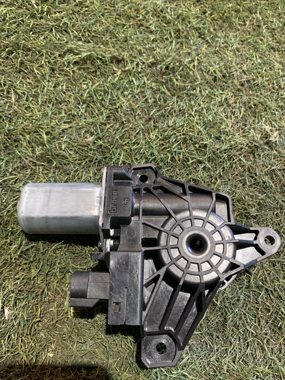 MOTORINO ALZAVETRO POSTERIORE DESTRA PER FIAT 500 X Serie C37707-100 (15>)