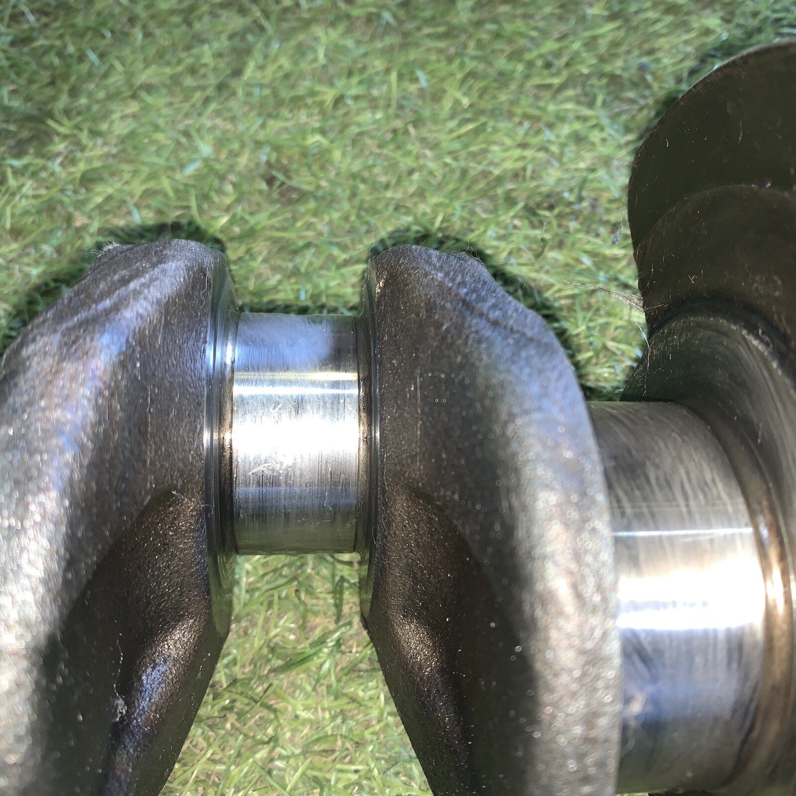 2016 BMW F20 F21 116D 1.5 DIESEL B37D15A. ALBERO MOTORE 8583490 / 8583491 85K