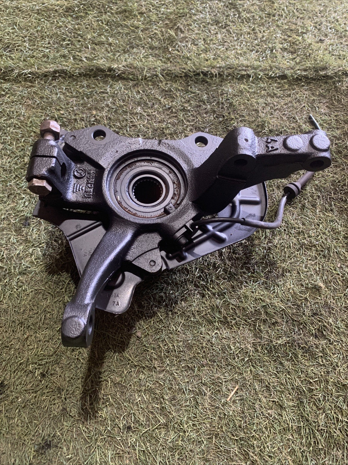 MOZZO MONTANTE FUSELLO ANTERIORE DESTRO FIAT 500 1.3 MJT 52044894
