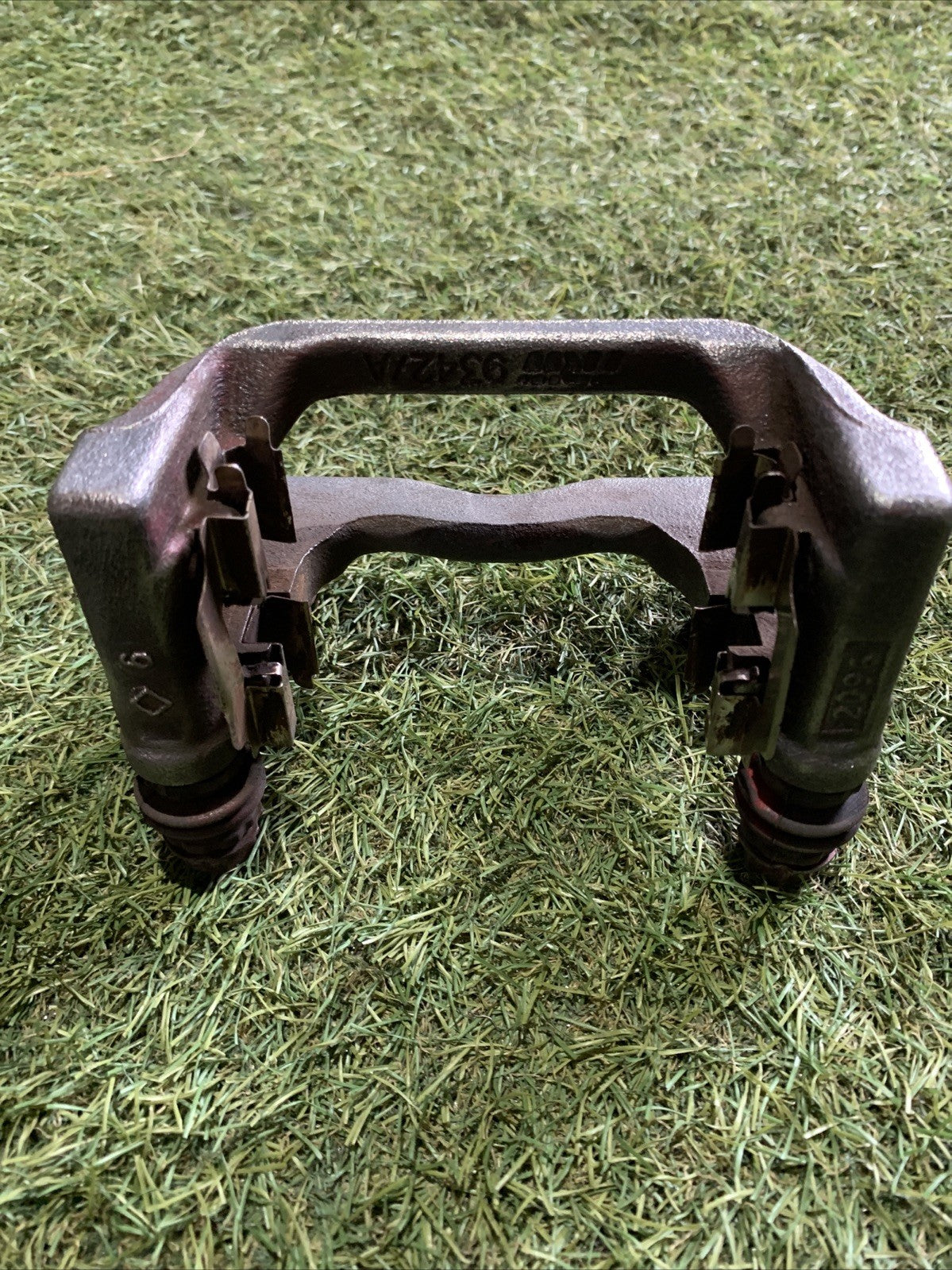 Porta Pinza Freno Posteriore Destra Alfa Romeo Giulietta 77365530