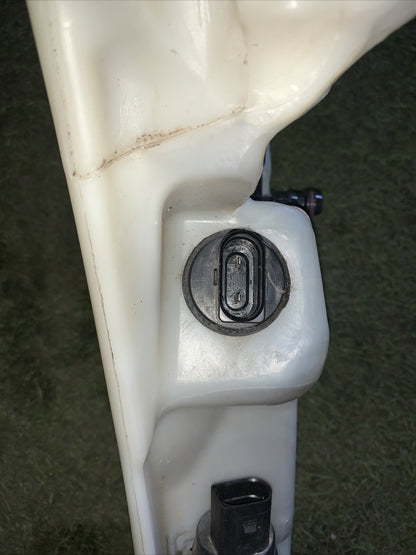 8T0955453C VASCHETTA CONTENITORE ACQUA TERGICRISTALLO AUDI A4 (B8) ALLROAD