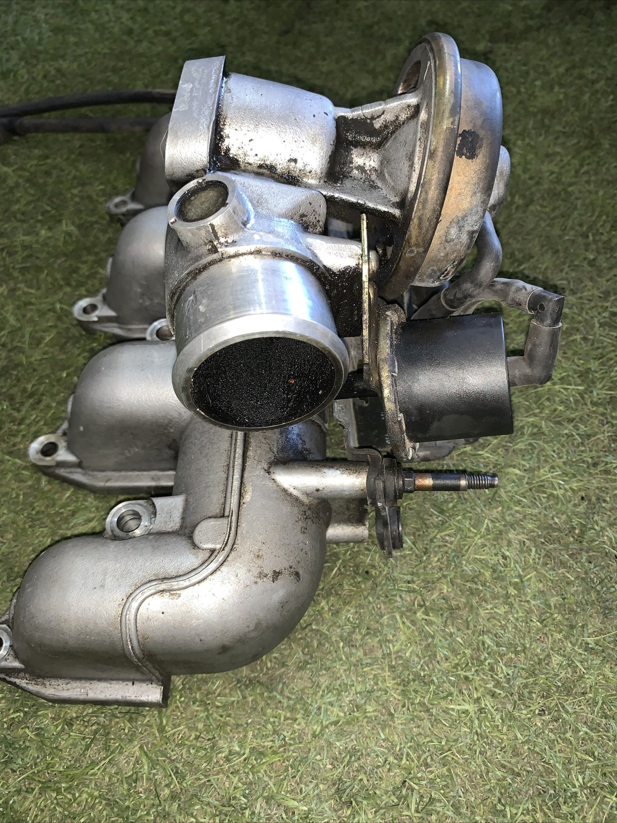 Collettore di aspirazione per Ford Focus Turnier (DNW) 1.8 1S4Q9S468AG