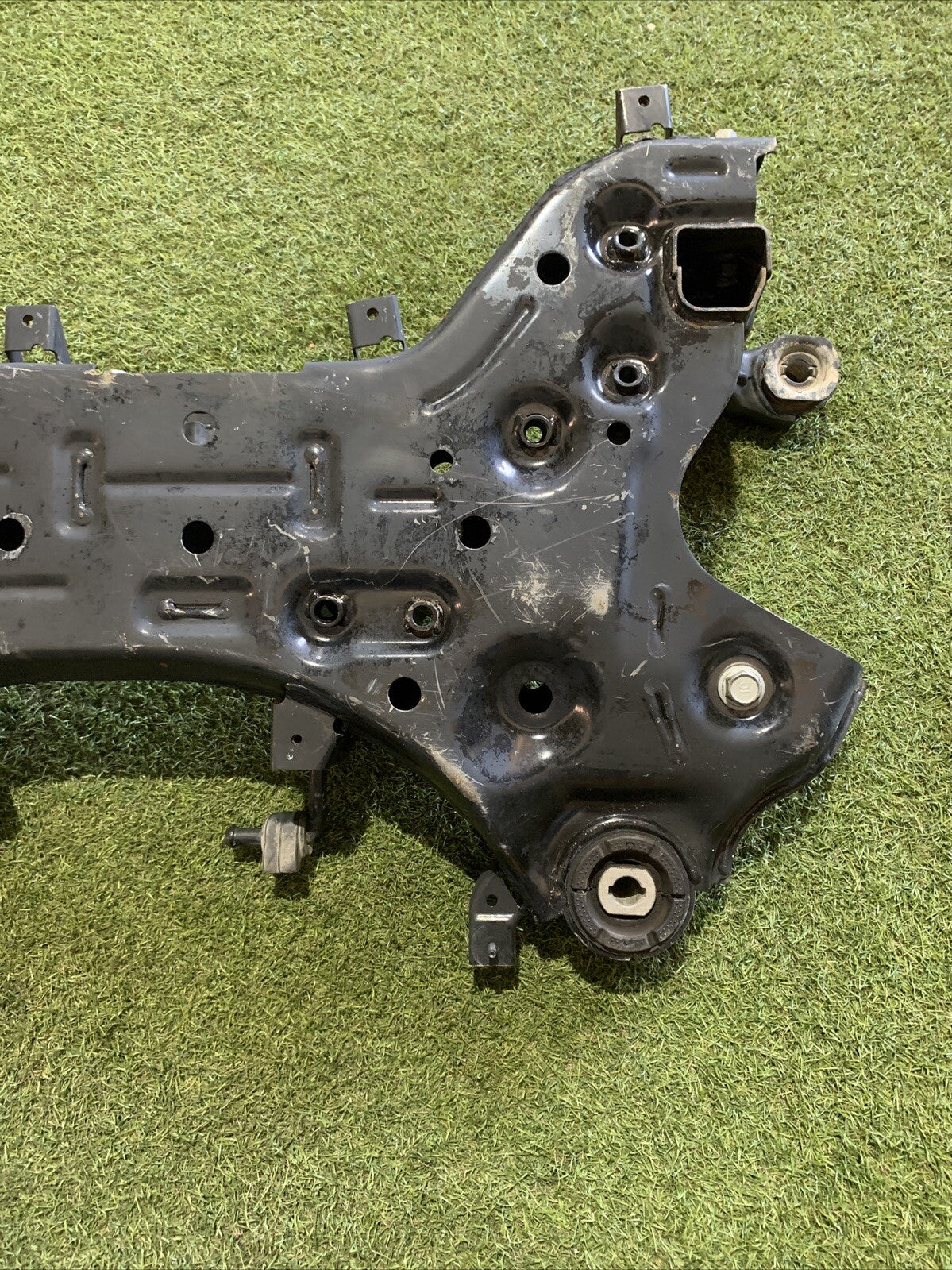 CULLA MOTORE PER KIA Sportage Serie 62401-F1050 D4FD Diesel 1700 (16>21)