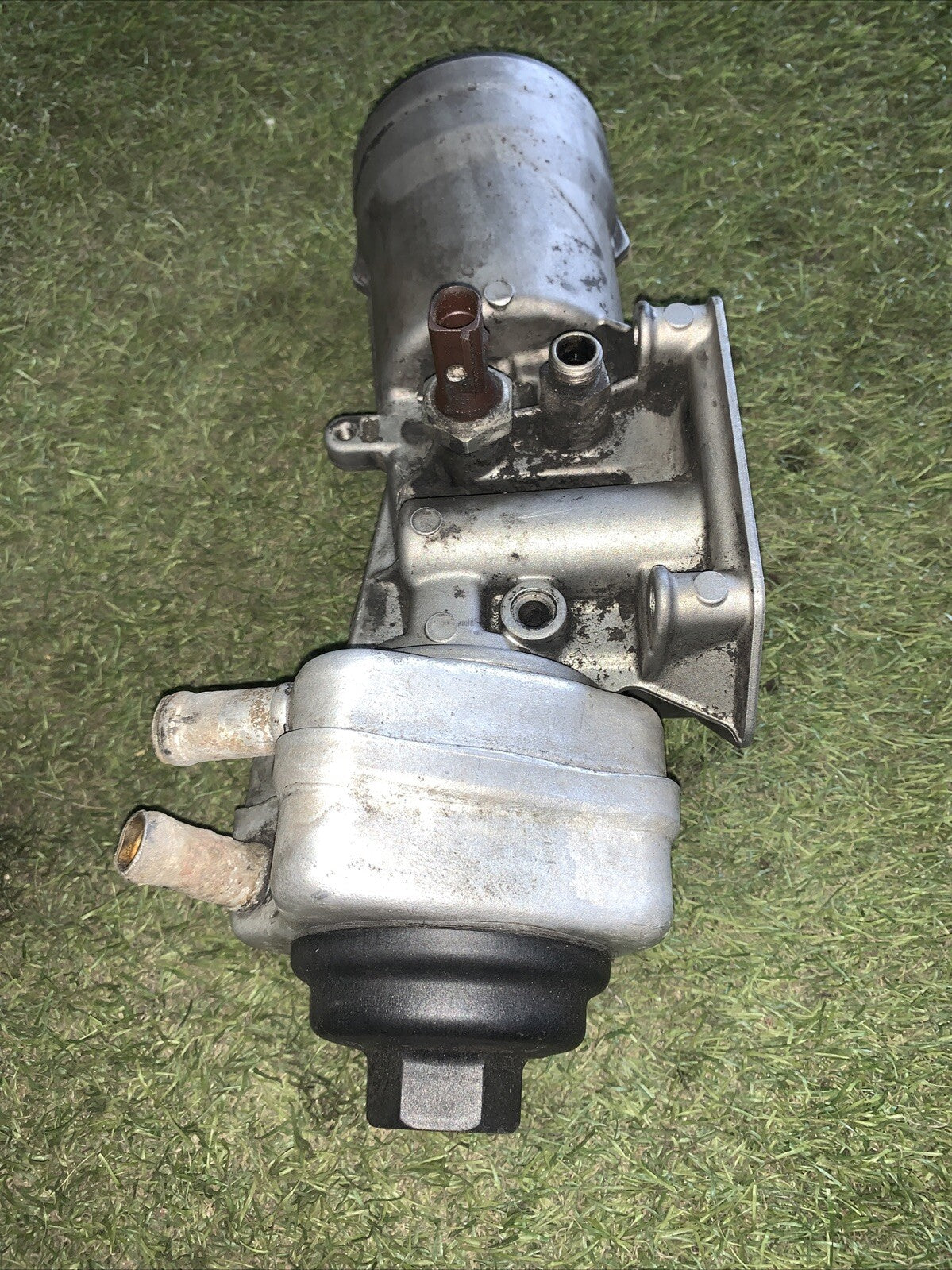 PORTAFILTRO OLIO AUDI A3 2.0 TDI 2006 045115389G (2)