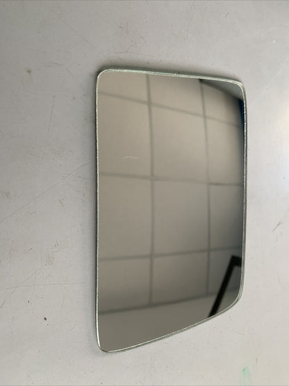 vetro specchietto destro opel corsa 1992