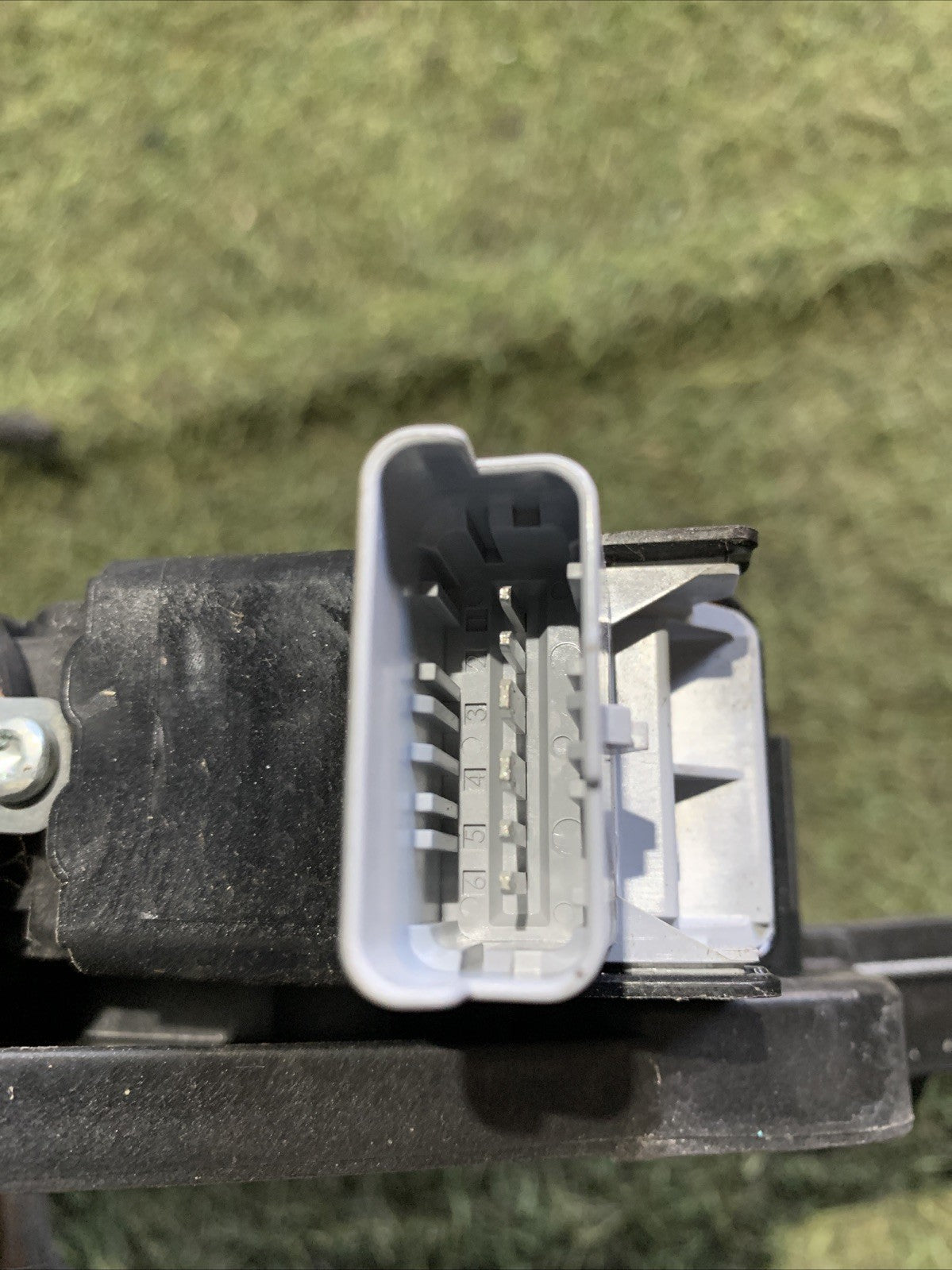 Motorino Alzavetro Anteriore Sinistro Opel Corsa F 9829043780
