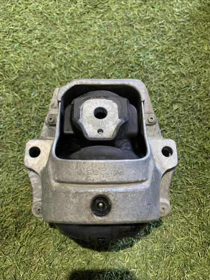Supporto Motore Lato Destro Audi A4 2013 8R0199381