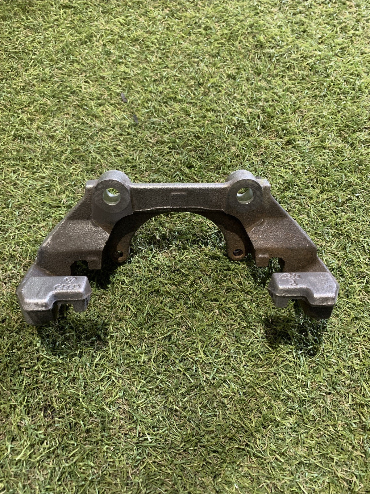 Supporto Porta Pinza Anteriore Sinistra Audi A1 8X1 2017 1.6 Diesel 6R0615125