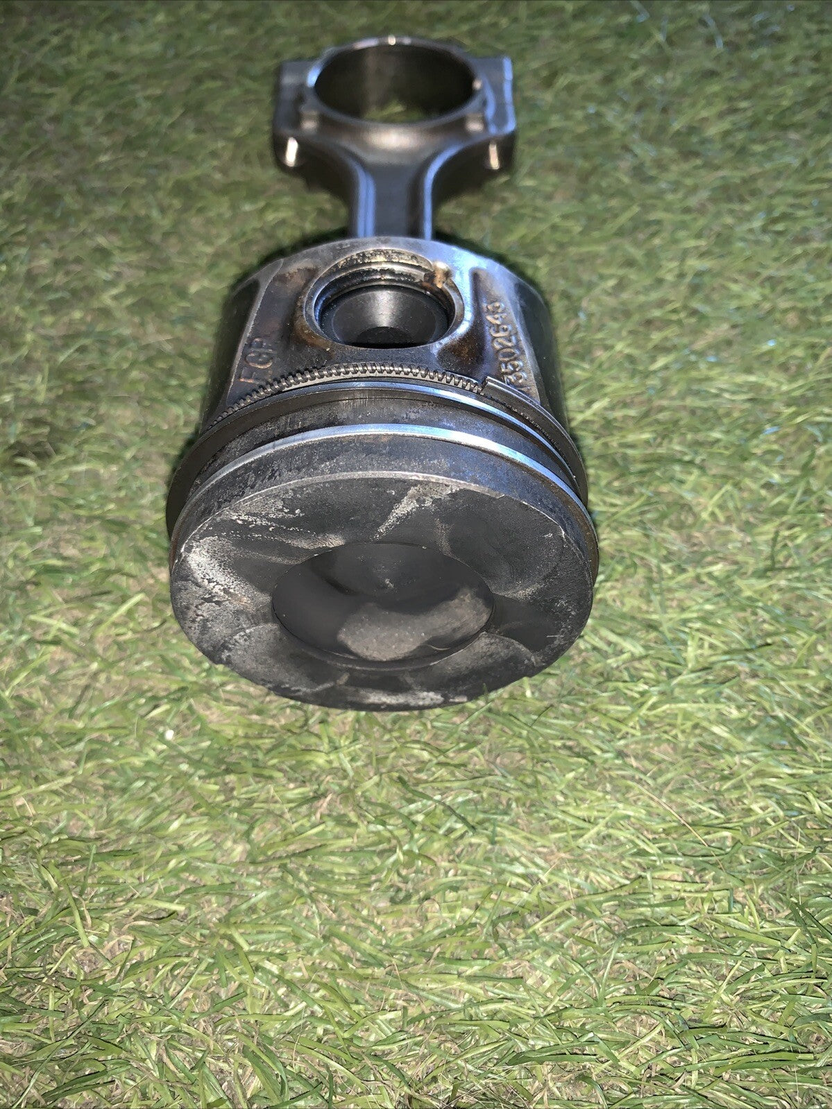 Pistone Fiat 1.3 Multijet 73502643 Panda/Punto/Idea/Astra/500/Ypsilon Euro4 (2)