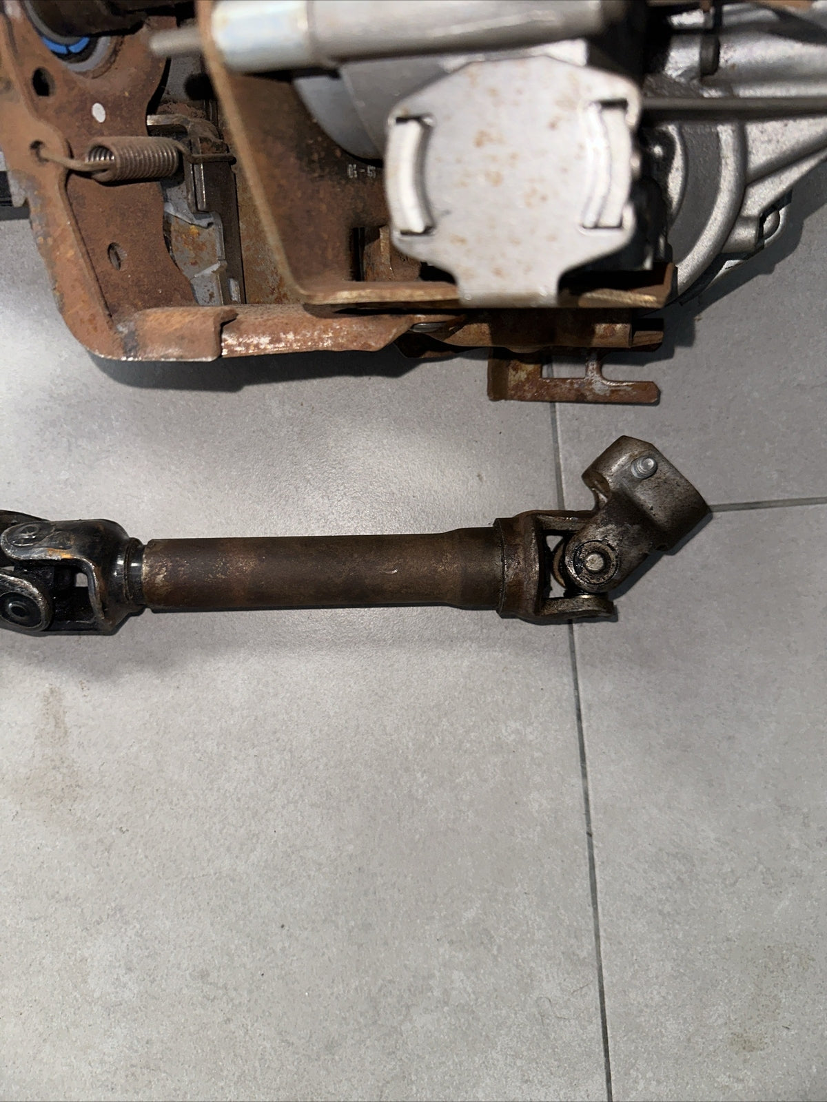 Piantone Sterzo Elettrico 8200826806-A RENAULT Clio III 1.2B SW 2008