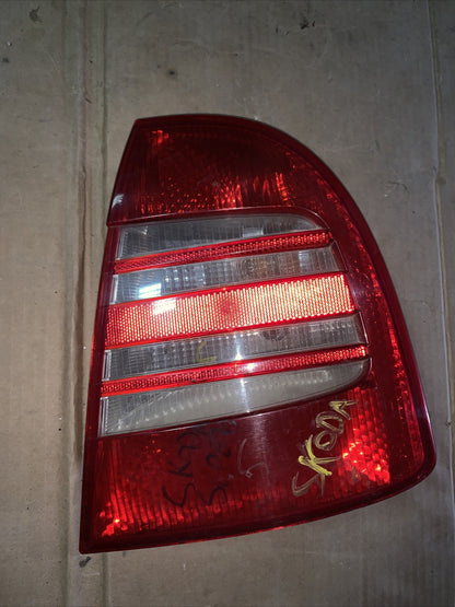 FANALINO STOP POSTERIORE DESTRO PER SKODA SUPERB 2002 AL 2006