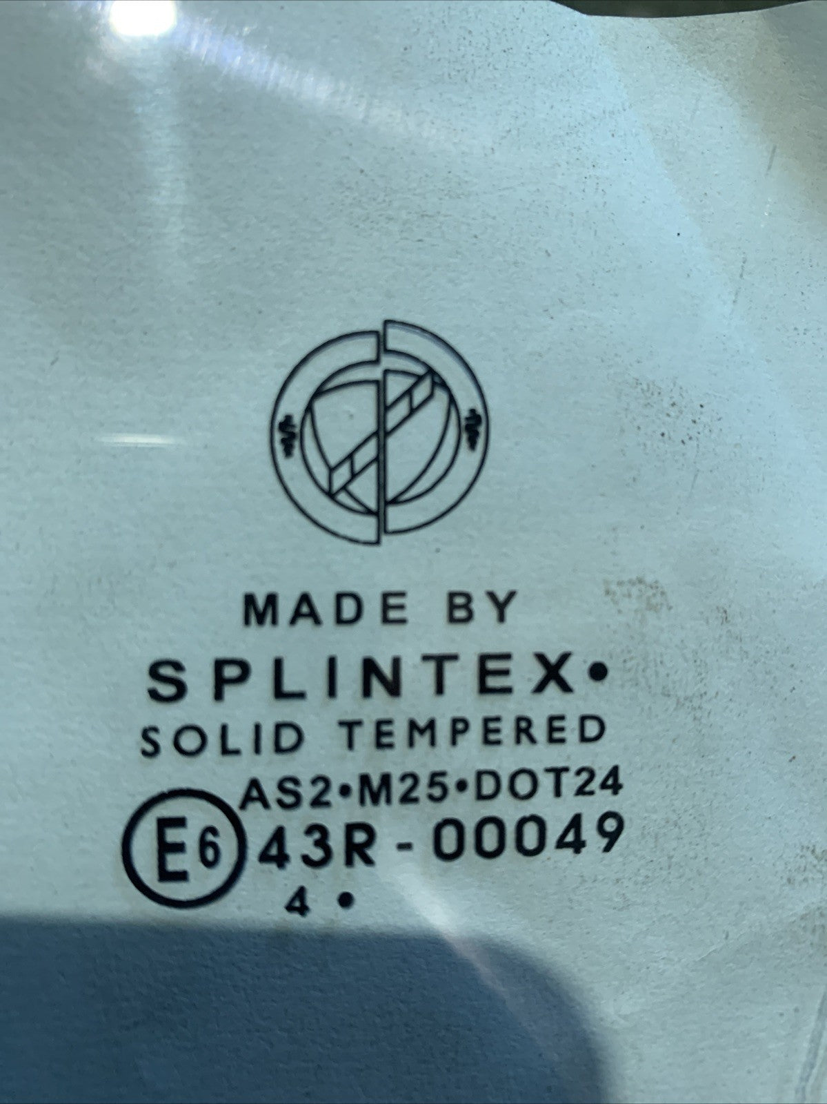 VETRO SCENDENTE ANTERIORE SINISTRO PER LANCIA Musa 51754279 (07 )