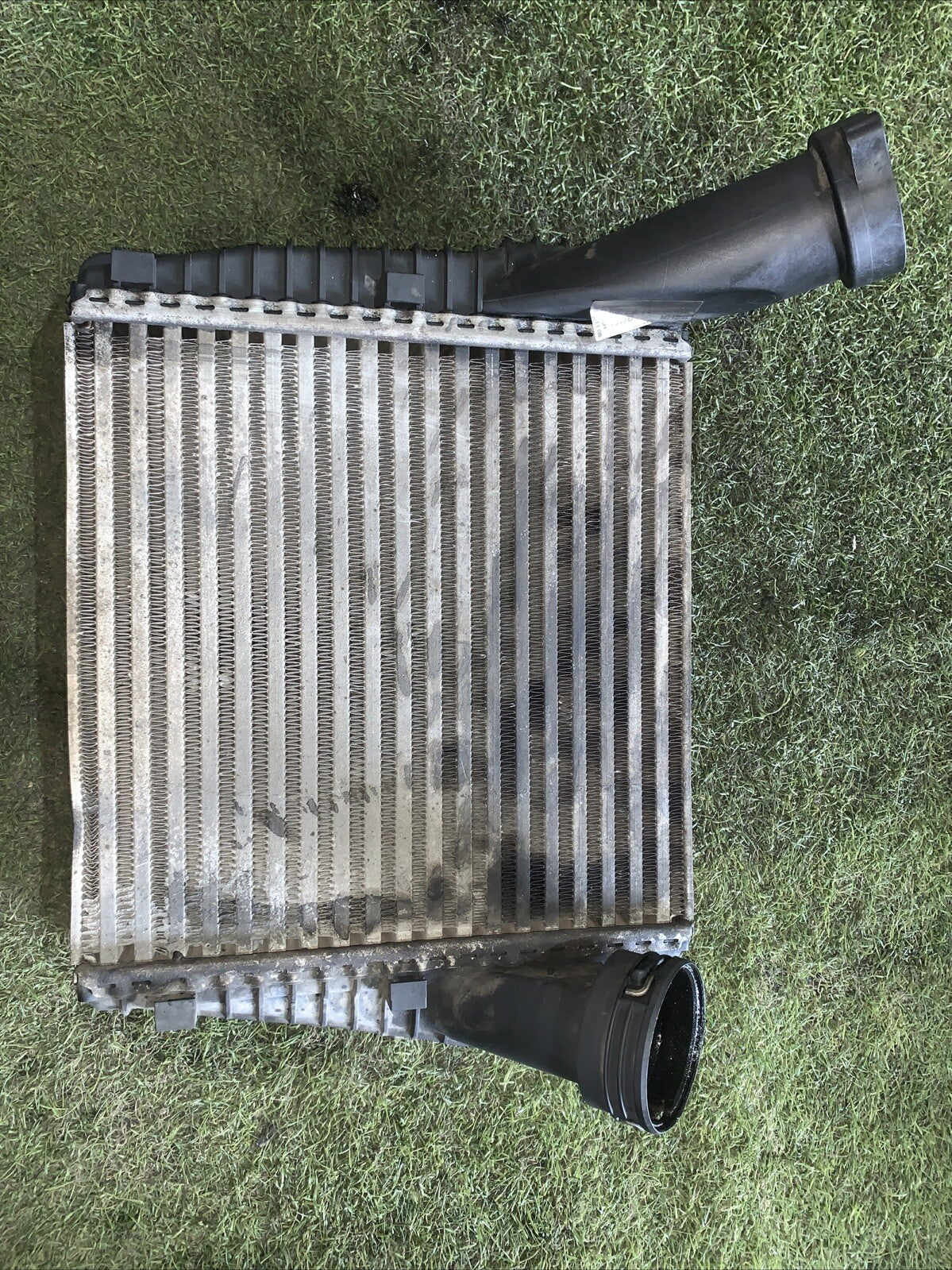 Radiatore Intercooler Audi Q7 2006 3.0 Diesel 7L6145803C