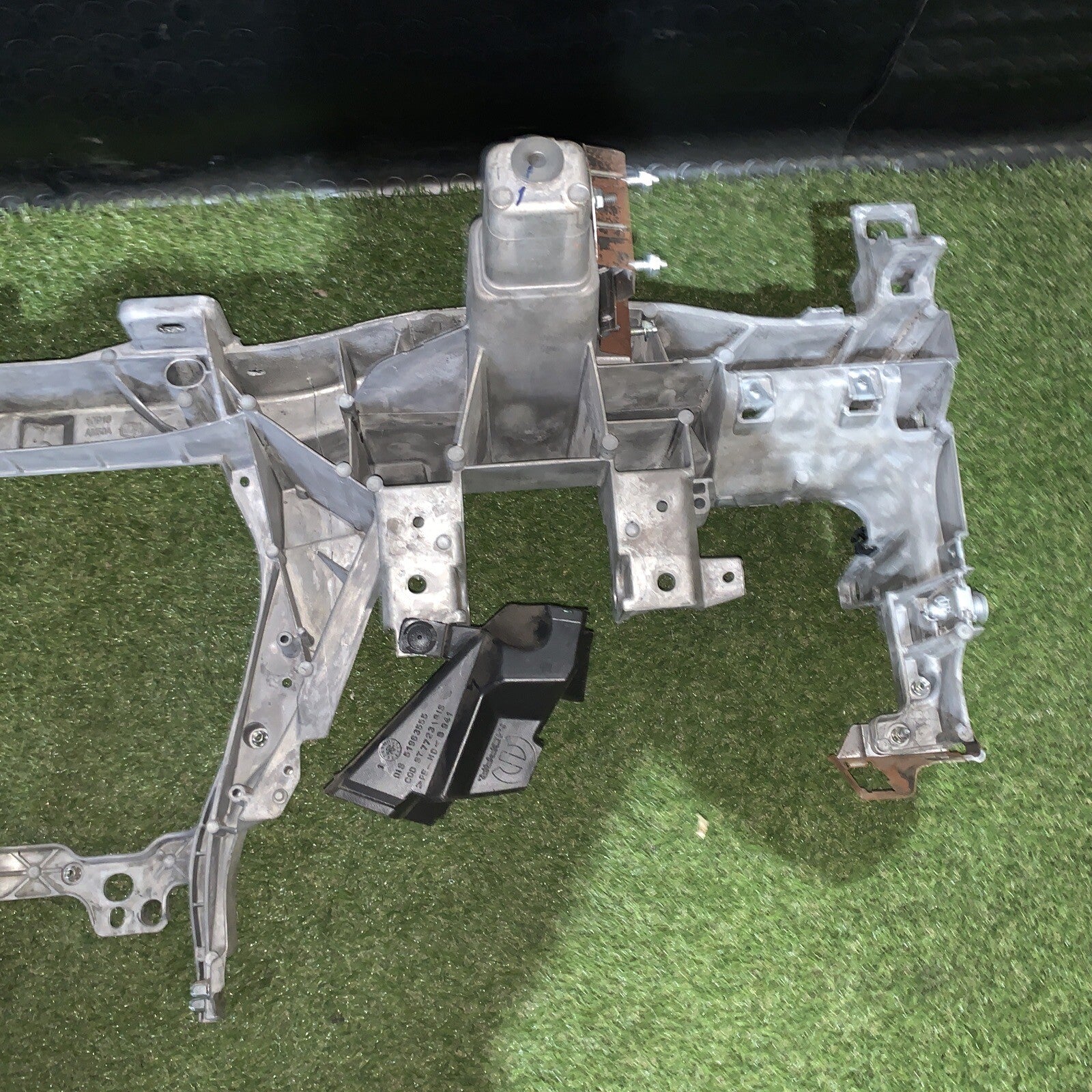 Traversa Sostegno Cruscotto Fiat 500x 2020 51968100