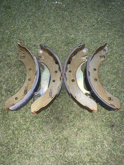 LUCAS GS6227 Kit ganasce freni per FORD ESCORT, ORION