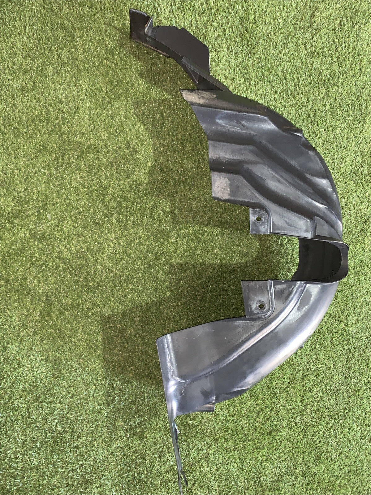 PASSARUOTA POSTERIORE DESTRO RENAULT Captur Serie 767485416R (13>)