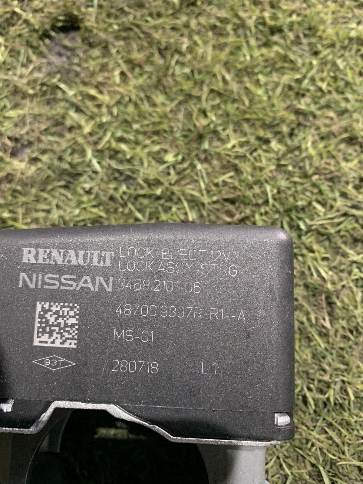 BLOCCASTERZO PER RENAULT Kadjar Serie 487009397R 487002725R (15>)