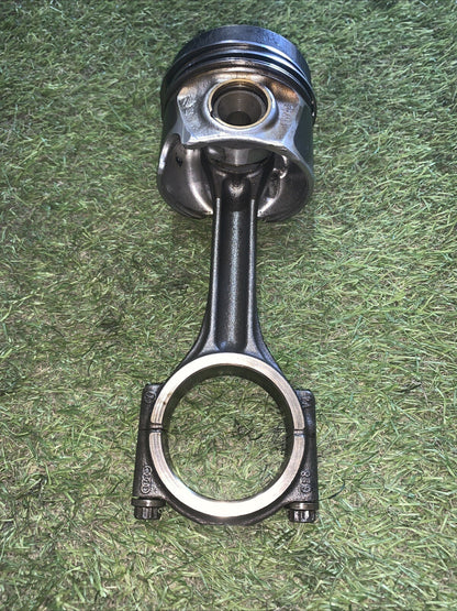 Pistone Motore Volkswagen Golf 7 2.0 GTD 184CV VWSL204LM (2)