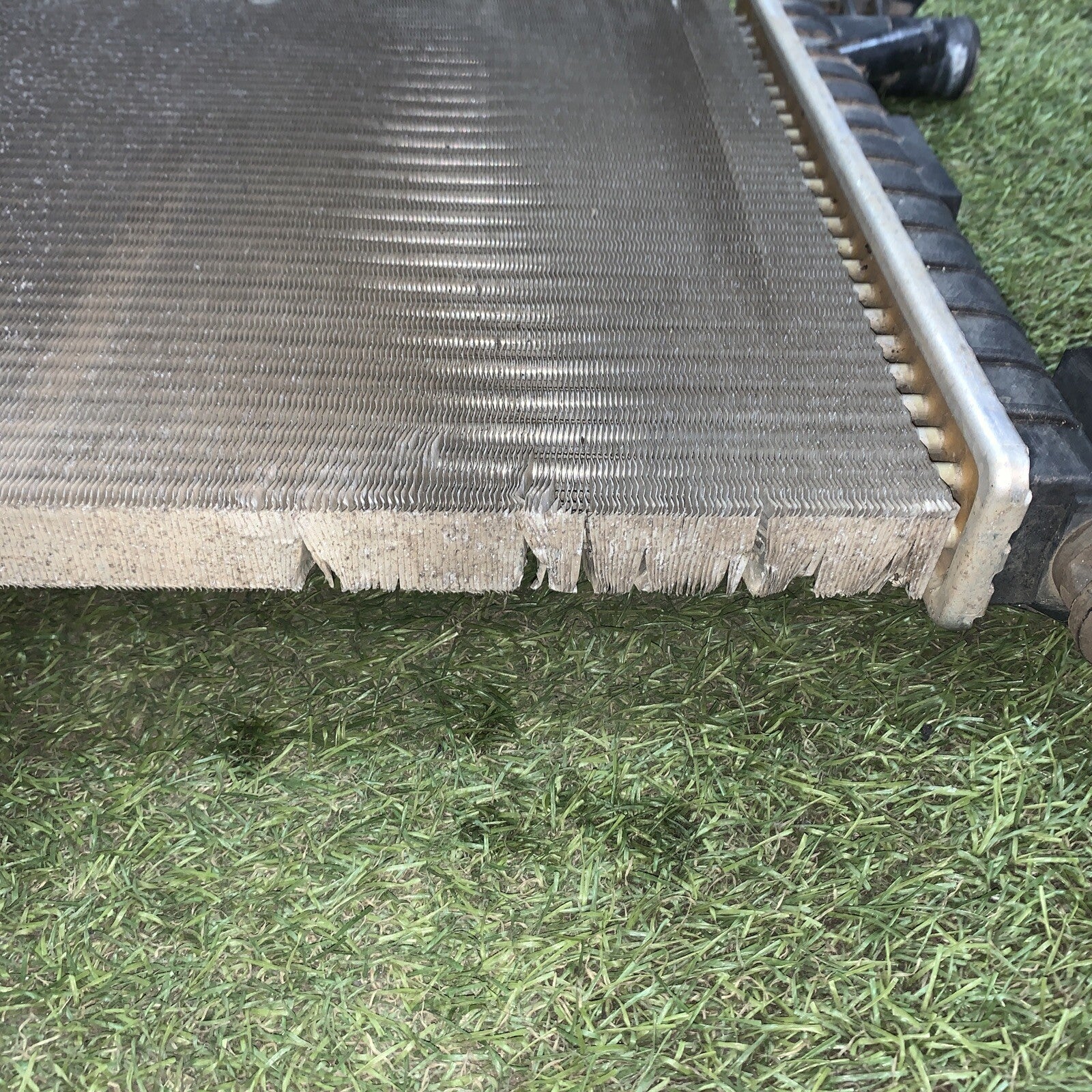 Radiatore acqua 96FB8005LB Ford Fusion 1.2/1.4