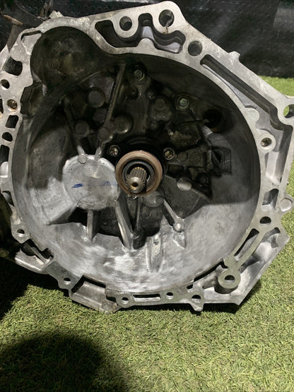 CAMBIO MANUALE TOYOTA YARIS III 3 SERIE 1.5 BENZINA 6M 2018 303000D510