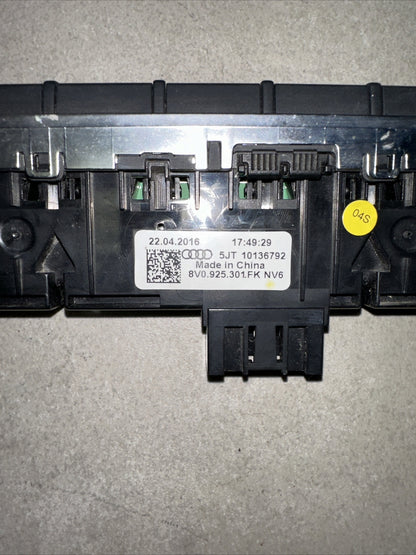 Audi A3 8V Pulsantiera Centrale 8V0925301FK