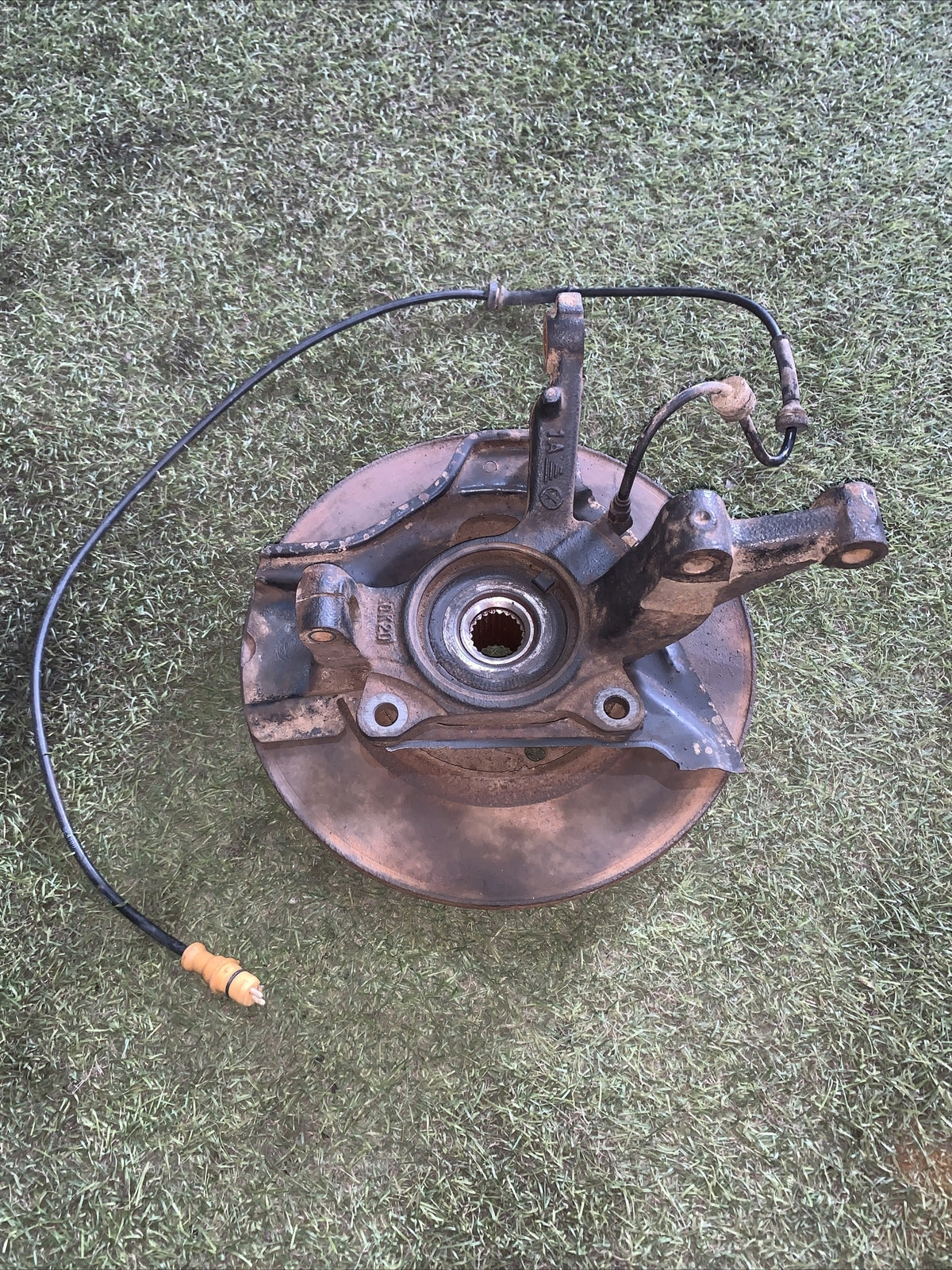 FUSELLO MOZZO MONTANTE ANTERIORE SINISTRO FIAT PUNTO 2 (188)  1.2