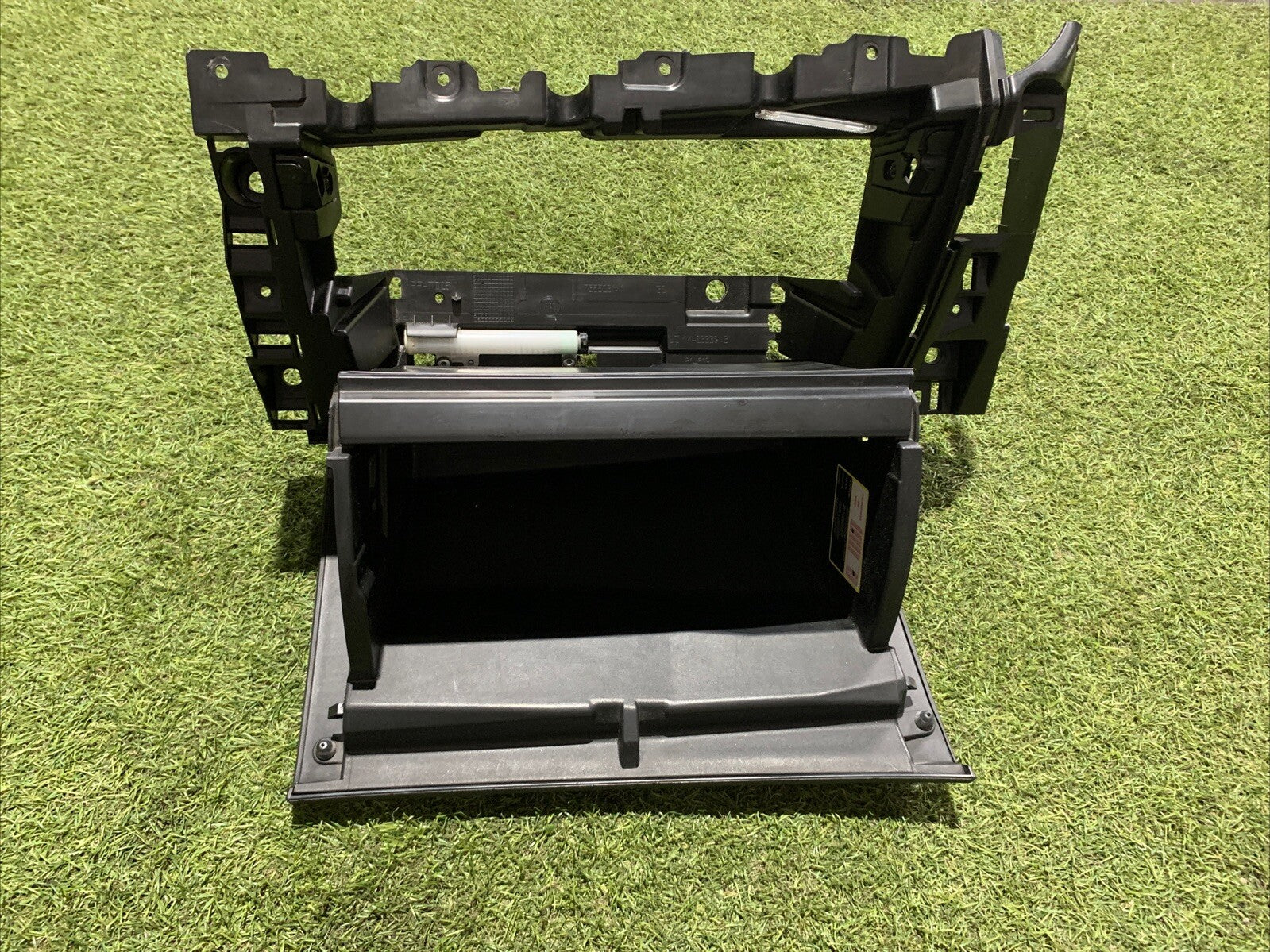 CASSETTO PORTA OGGETTI FIAT 500L (351_352) DAL 2012-, 735523140