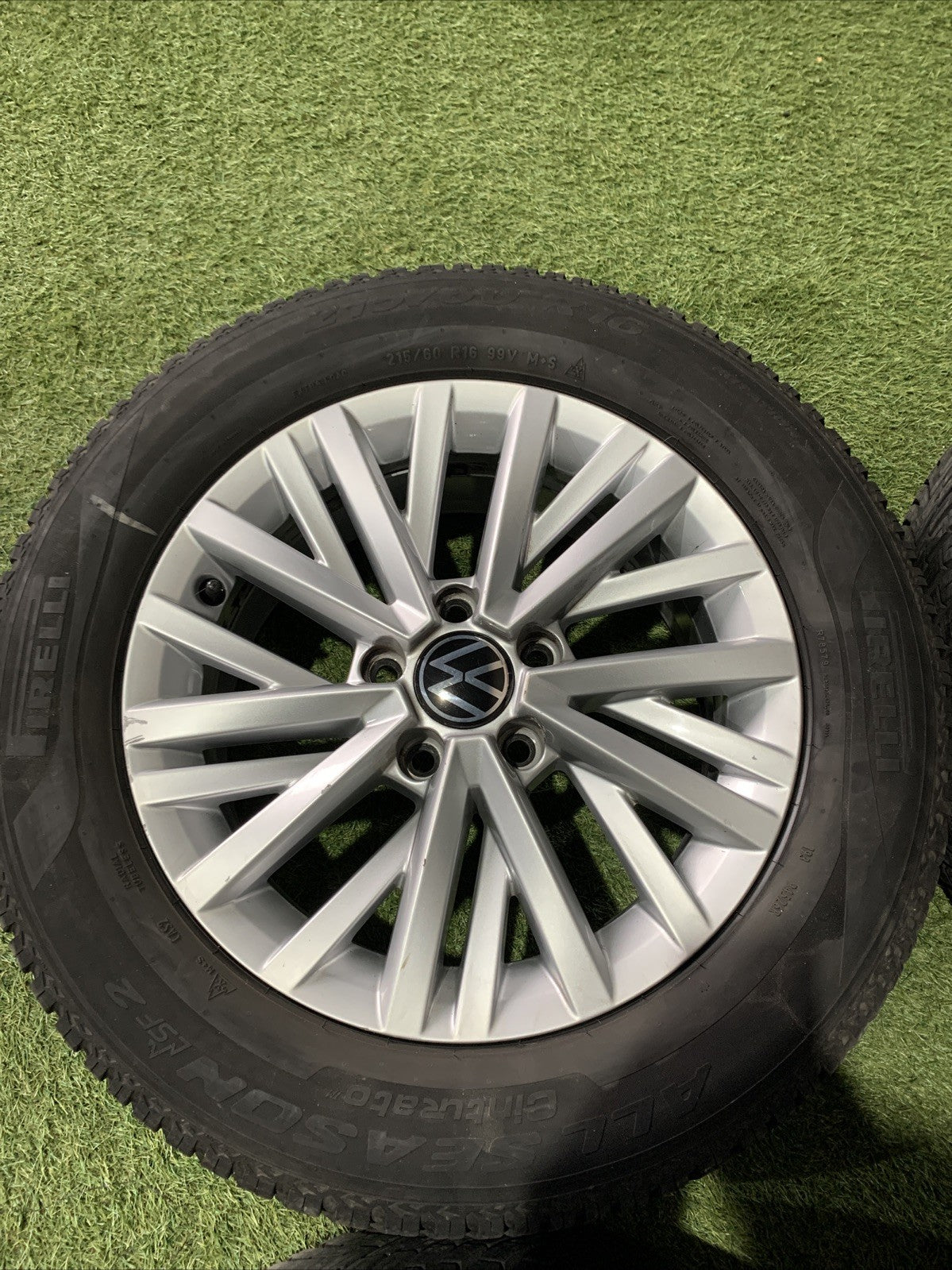 Cerchi In Lega Da 16 Con Gomme Volkswagen T-Roc 2GA601025AA