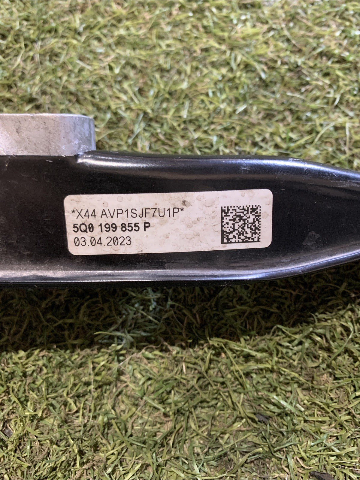 SUPPORTO CAMBIO BIELLETTA INFERIORE VOLKSWAGEN T-ROC 1.0 TSI 2023 5Q0199855P