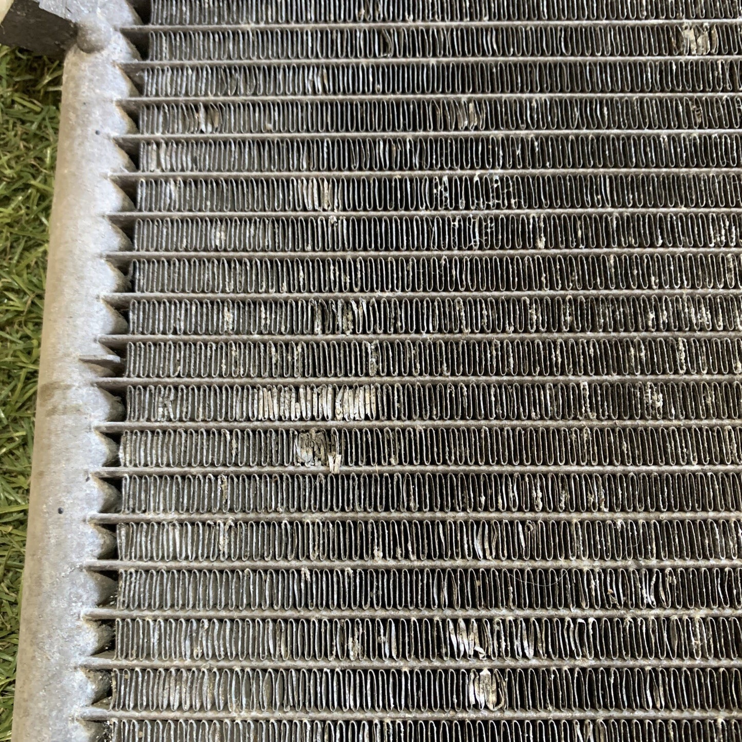 Radiatore aria condizionata condensatore PEUGEOT 207 CITROEN C3 2005 9653035980