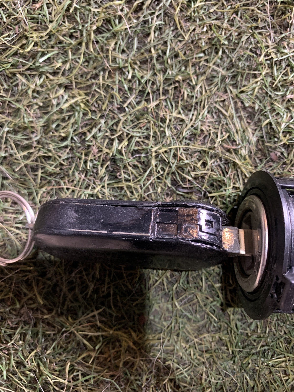 BLOCCHETTO ACCENSIONE PER FIAT 500 Serie 51800628 (07>14)