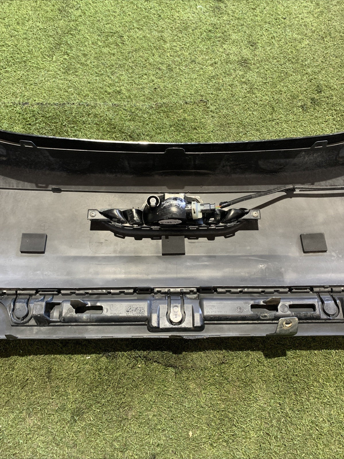 PARAURTI POSTERIORE PEUGEOT 208 2016 NO SENSORI DI PARCHEGGIO