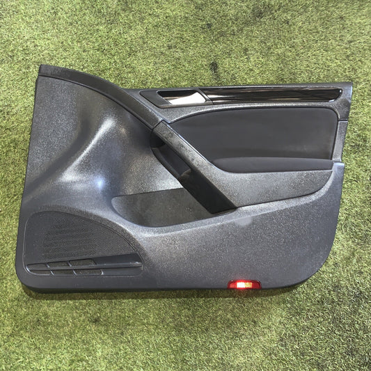 PANNELLO ANTERIORE DESTRO VOLKSWAGEN Golf 6 5 Porte Berlina 5K4867012