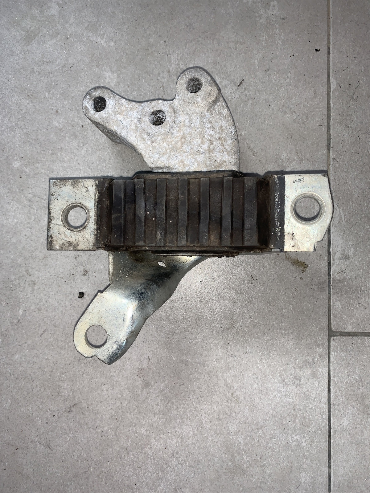 SUPPORTO MOTORE LANCIA Ypsilon 4° Serie 519102420 Benzina 1.2