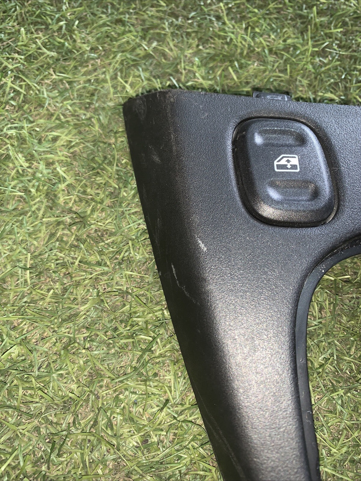 PULSANTIERA ALZAVETRI CENTRALE PER FIAT Panda 3° Serie 735491912