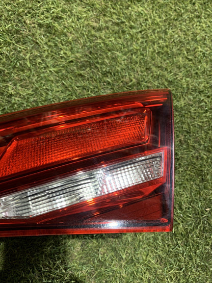 STOP FANALE POSTERIORE DX INTERNO PER AUDI A3  (2016 ) 5P 8V4945076
