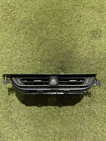 55670F4010 Bocchetta aria cruscotto centrale TOYOTA CHR 1.8B IBRIDA 2017