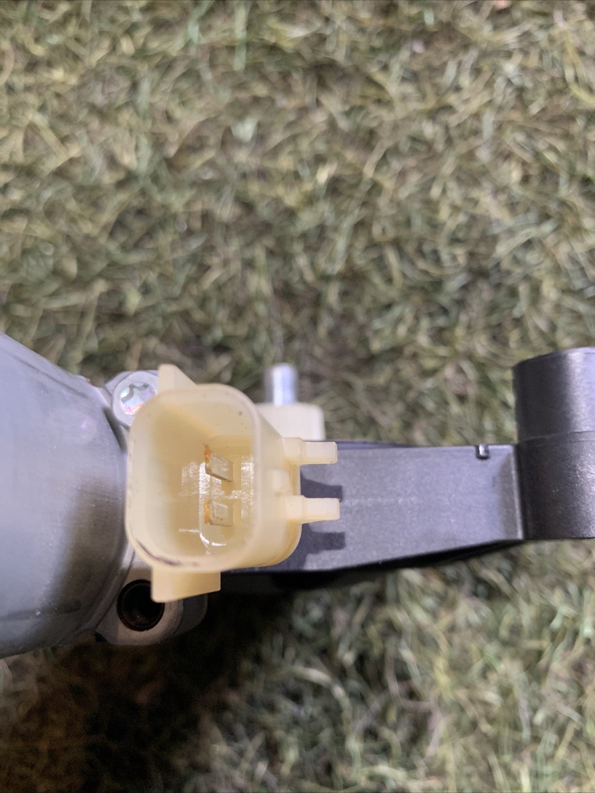 MOTORINO ALZAVETRO POSTERIORE DESTRO PER JEEP Compass Serie 0130822662 (16 )