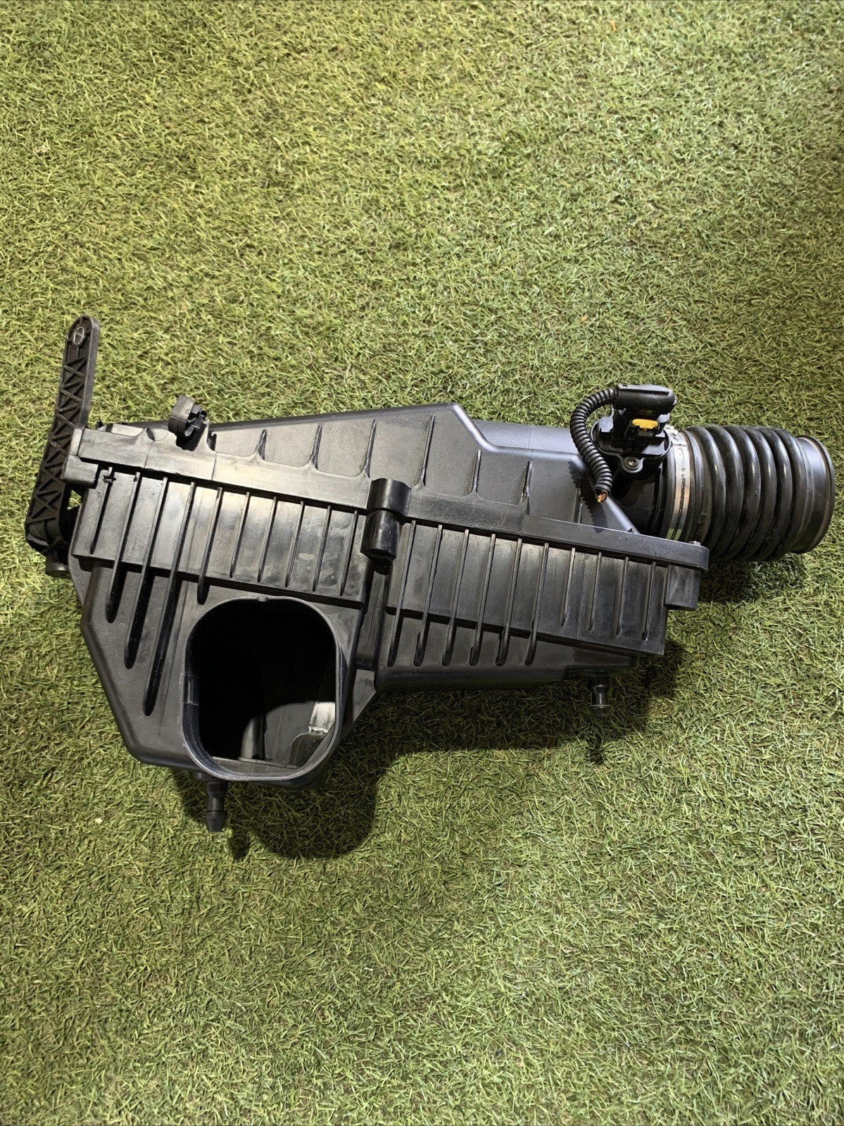 SCATOLA FILTRO ARIA ALFA ROMEO STELVIO 50546933