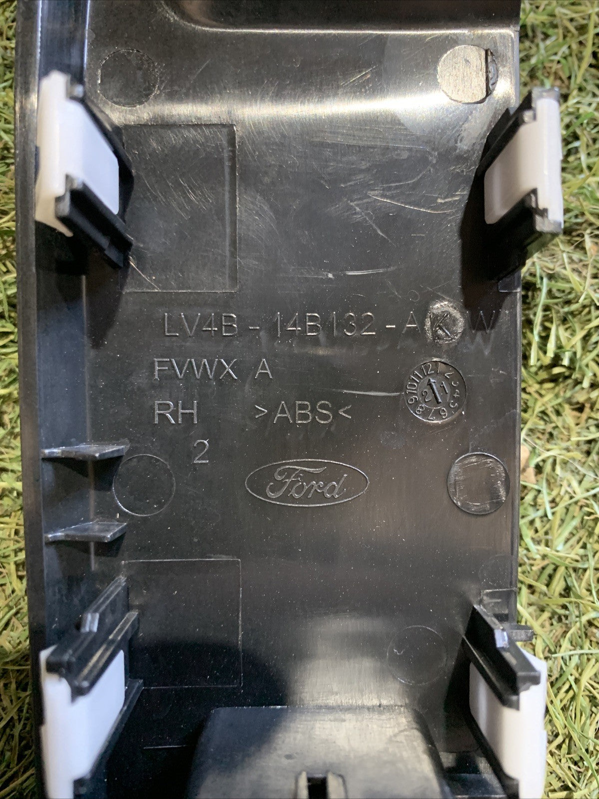PULSANTIERA ANTERIORE DESTRA PER FORD Kuga Serie (DFK) LV4B-14B132-A (19 )